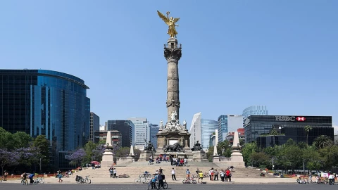 Niké es la diosa griega que está representado en el Ángel de la Independencia, del que hubo reportes de su caída