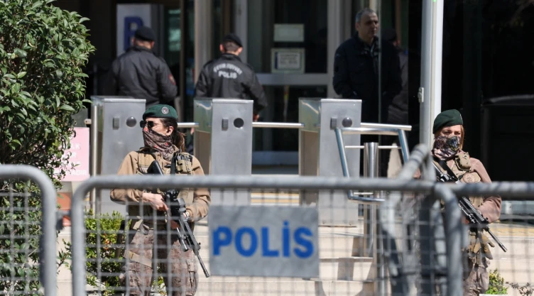 Ataque armado contra el consulado de Israel en Estambul, se reporta al responsable fallecido