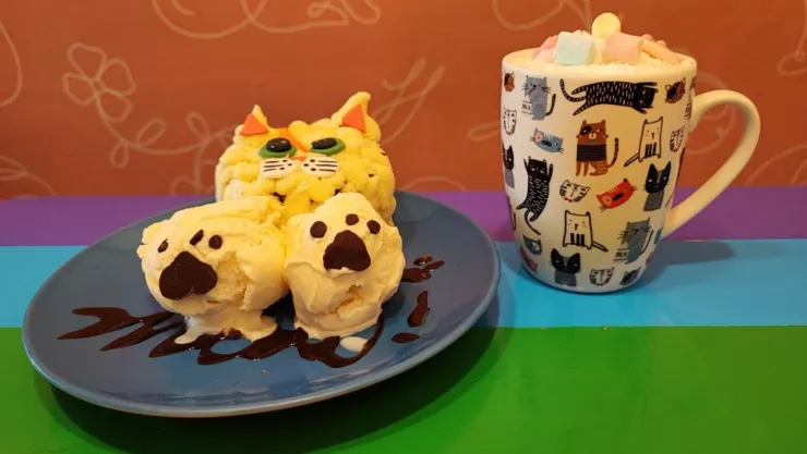 Sabor y coraz&oacute;n en Catfecito: Cafeter&iacute;a con men&uacute; adorable que ayuda a los gatos