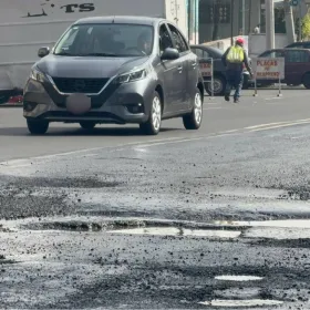 Fuga de agua en Álvaro Obregón: Afectaciones por baches y otros accidentes en CDMX este 14 de octubre 2026