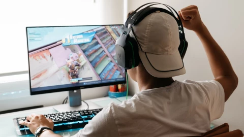 Para conseguir los atuendos de Star Wars en Fortnite, es necesario vincular la cuenta de Disney + con la de Epic Games