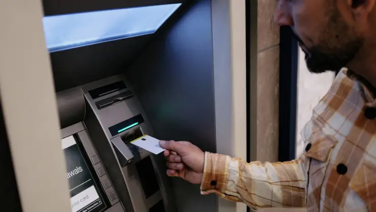 ¿Aceptaste un préstamo por error en el cajero automático?