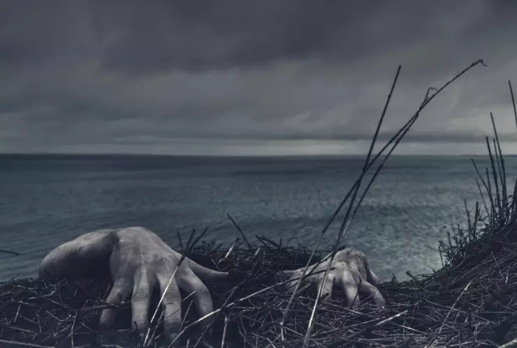 el diablo anda suelto leyend