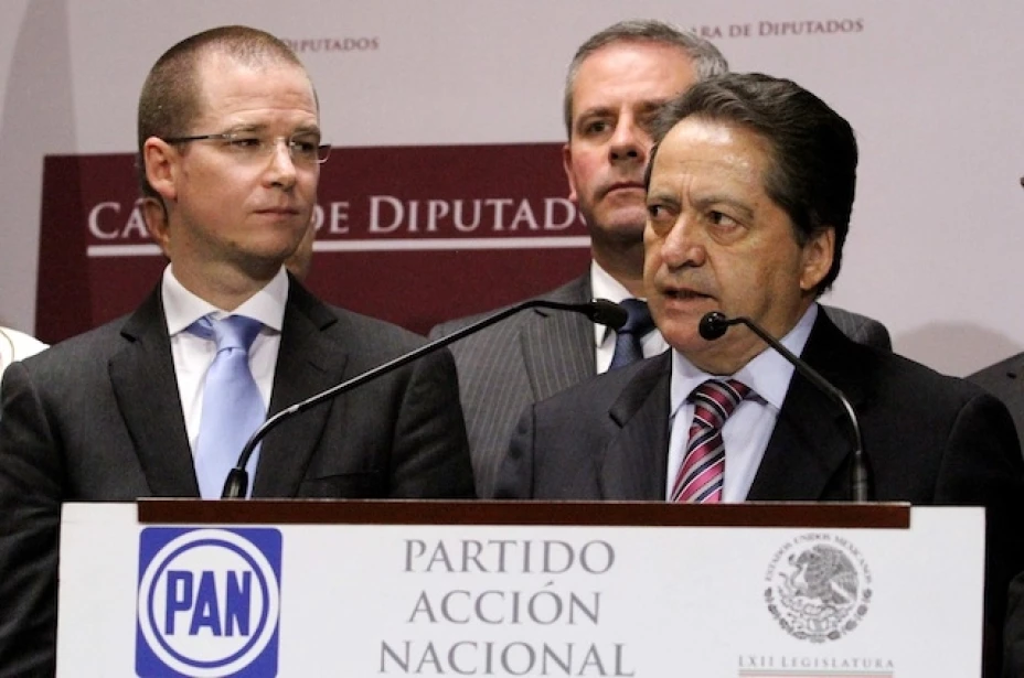 Ricardo Anaya, líder nacional del PAN, junto a José Isabel Trejo, líder del PAN en la Cámara de Diputados