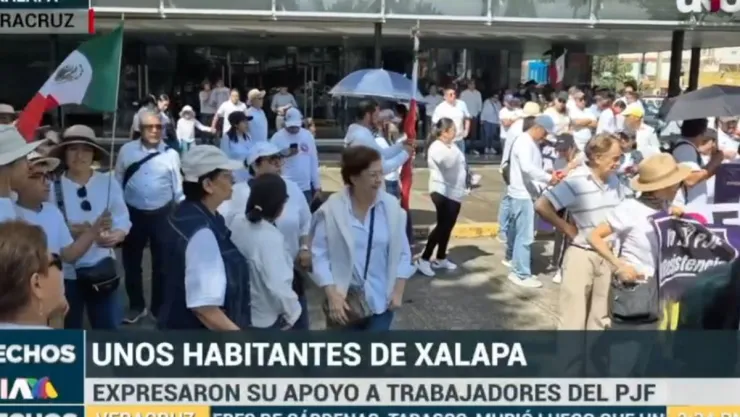 Manifestación Xalapa en apoyo al PJF