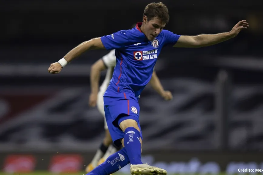 12 Santiago Gimenez.jpg
