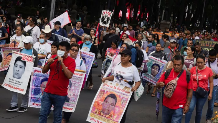 Padres de los 43 normalistas de Ayotzinapa 