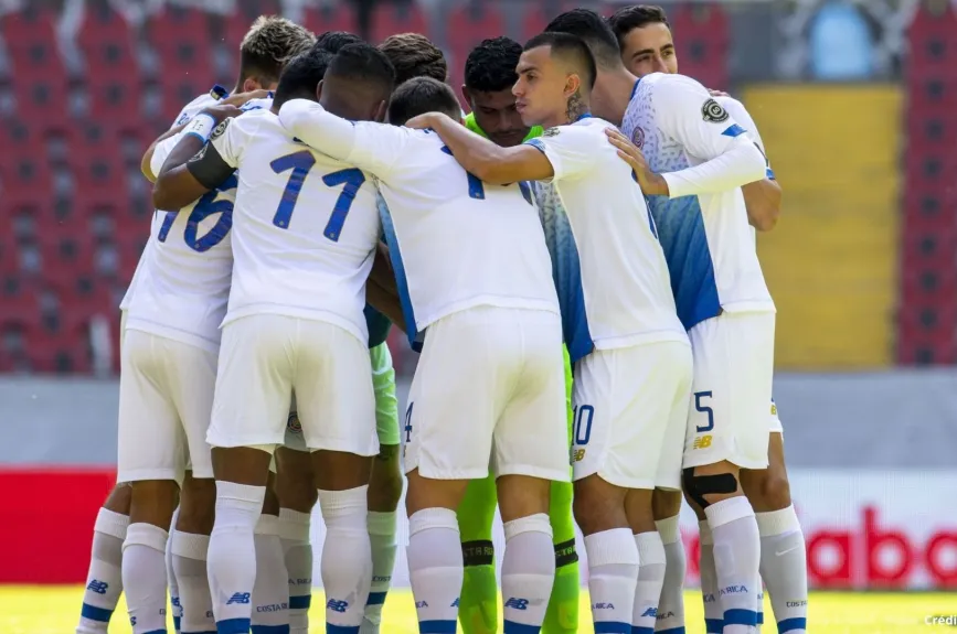 15 maximos goleadores en la historia de Costa Rica.jpg