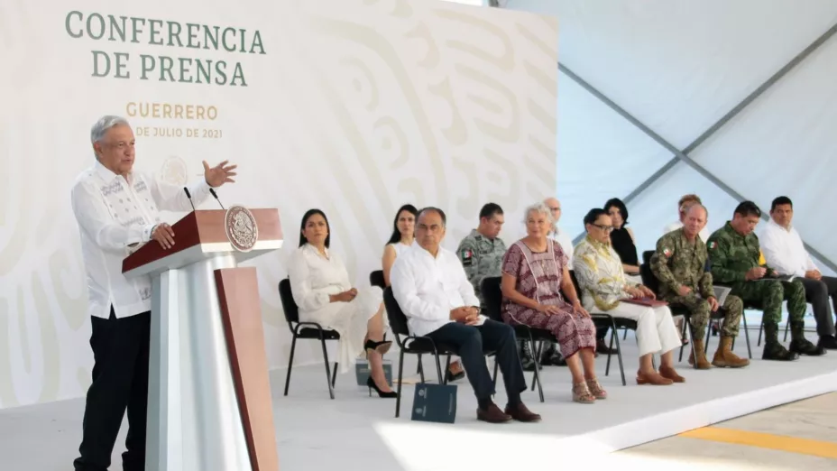 AMLO 19 JUL 2021 PENSION ADULTOS MAYORES ACAPULCO.jpg