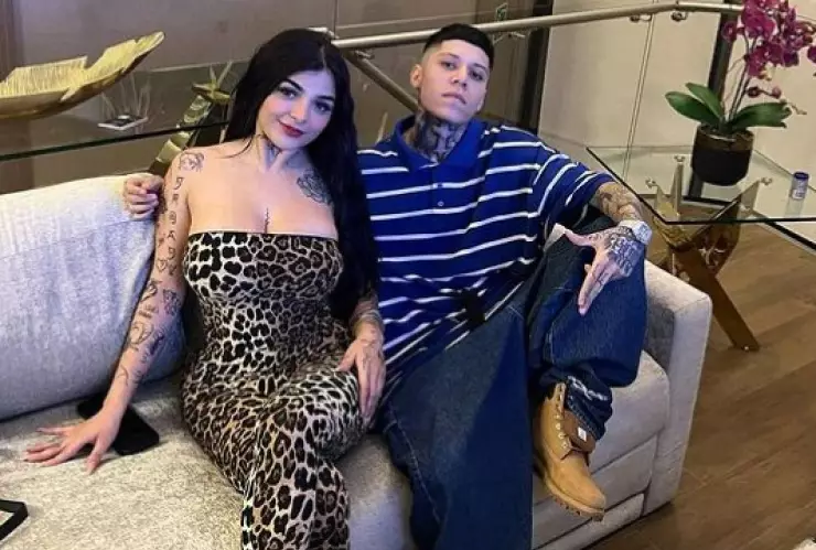 Habrá BODA de Karely Ruiz y Santa Fe Klan; Mhoni Vidente