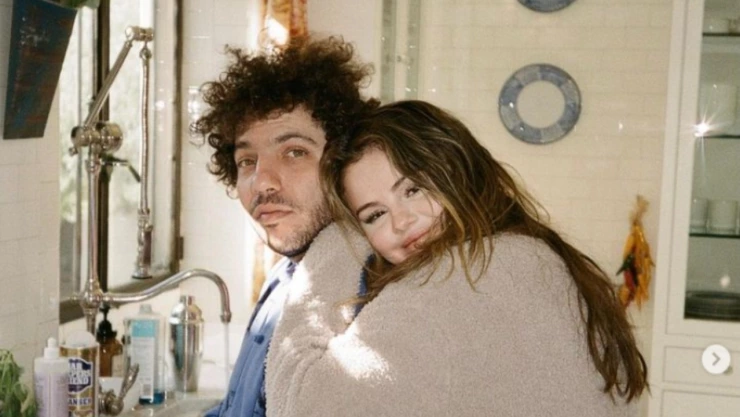 Selena Gomez mantuvo en secreto su compromiso con Benny Blanco por Justin Bieber