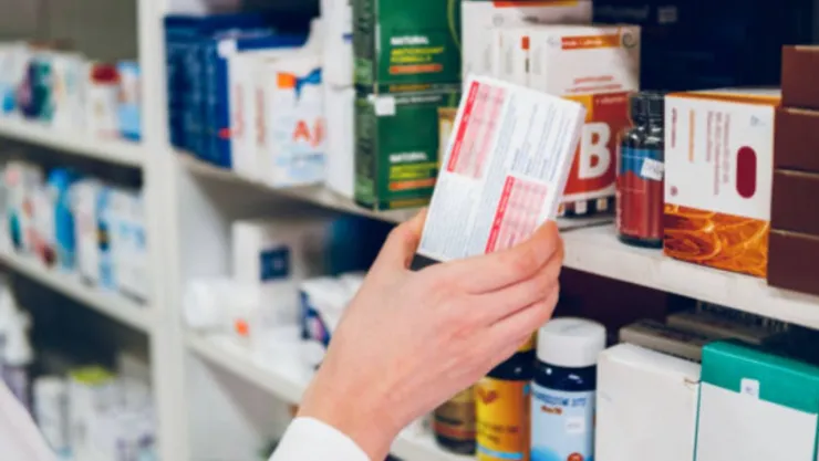 Adolescente es rescatada tras pedir ayuda en una farmacia; estaba desaparecida desde febrero