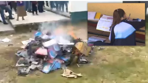 Libros de texto quemados