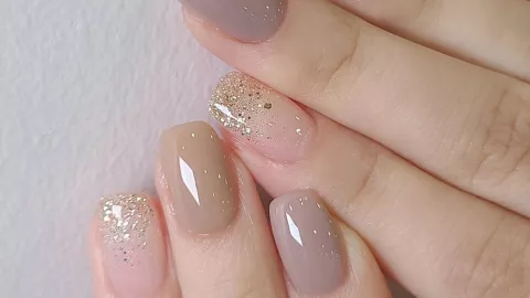 46 diseños de uñas acrílicas elegantes que puedes usar en manos y pies: para natación, gym o incluso para salir