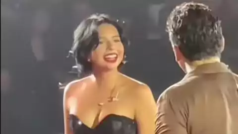 Ángela Aguilar Christian Nodal abuchean