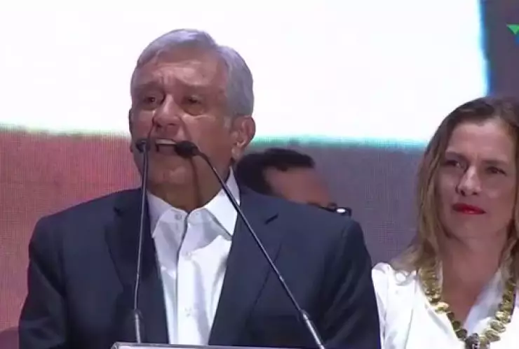 amlo zocalo