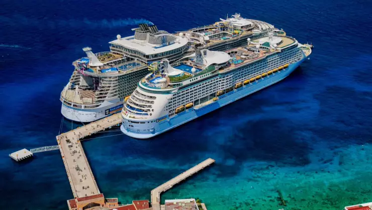 Mara Lezama firma con navieras fondo para turismo de cruceros en Cozumel y Mahahual