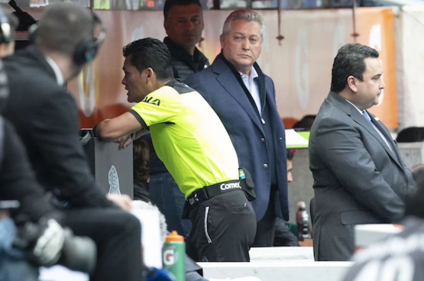 Rayados vs Gallos