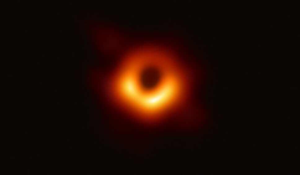 materia oscura, agujeros negros 3.jpg