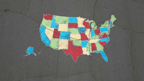 Solicitar una visa de estudiante en EU en 2025 exige más que papeles. Ahora también revisan tus redes sociales.