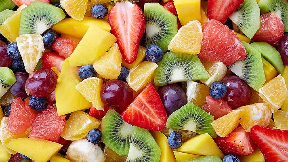 ¿Compras fruta cortada? Así puede afectar tu salud