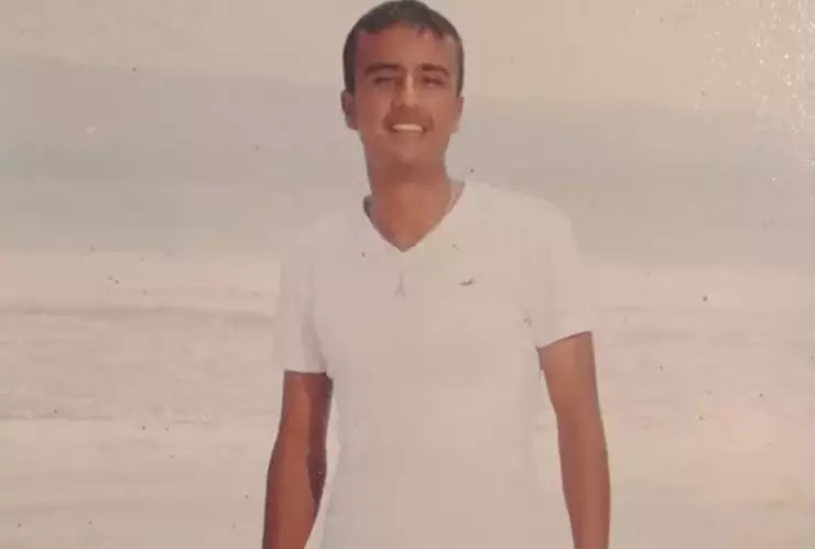 Maestro muere tras recibir un balonazo en la cabeza; acusan a alumno de hacerlo.