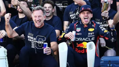 Christian Horner rompe el silencio sobre los abucheos a Verstappen en México