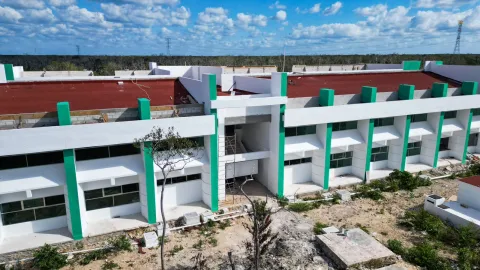 Invierten millones de pesos en la construcción de la Universidad Tecnológica de Tulum