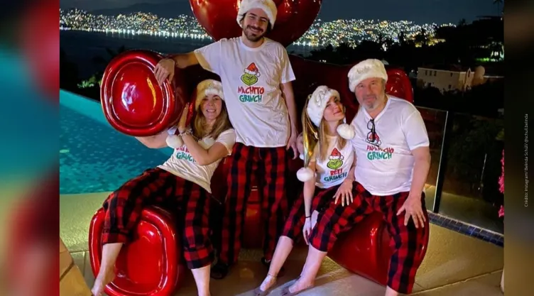 ¿A qué se dedican los papás de Belinda?