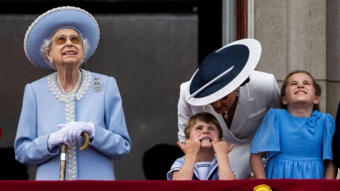 reina isabel jubileo de platino desfile