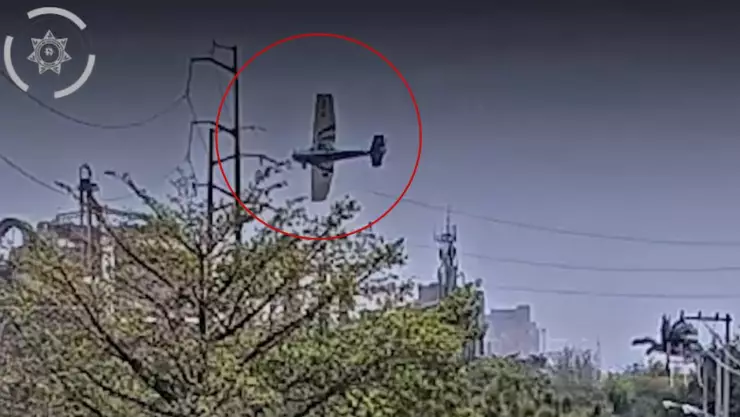VIDEO_ Captan momento exacto de desplome de avioneta en Mérida