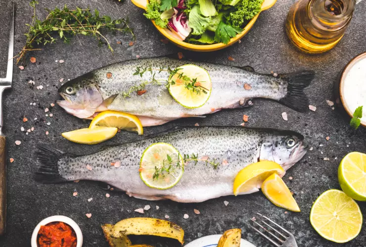 Estos son los cuatro pescados que combaten el dolor de huesos y desinflaman