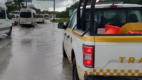 Tráfico 11 de septiembre Lluvias ocasionan estragos en la Colosio