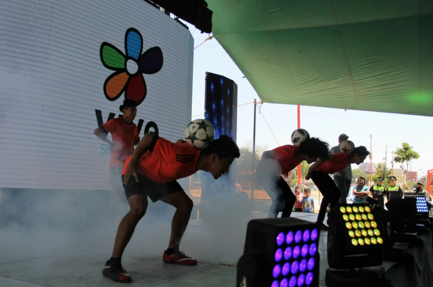 El equipo de kskarita en acción en Parque Hidalgo