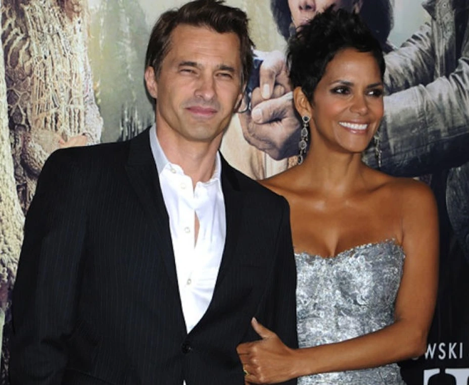La actriz Halle Berry se casó con el también actor, Oliver Martínez en un evento privado en Francia