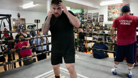 Andy Ruiz en entrenamiento para pelea ante Luis Ortiz