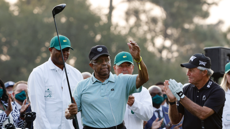 Lee Elder es el primer afroamericano en disputar el Masters