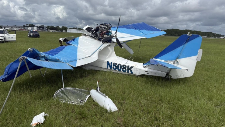 Avioneta estrellada DeLand Fire Department.jpg