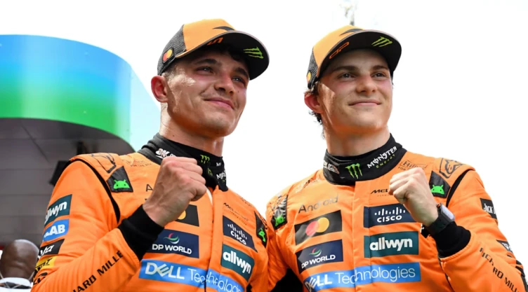 Lando Norris y Oscar Piastri