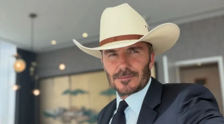 david-beckham-futbolista-ingles-triunfo-como-modelo