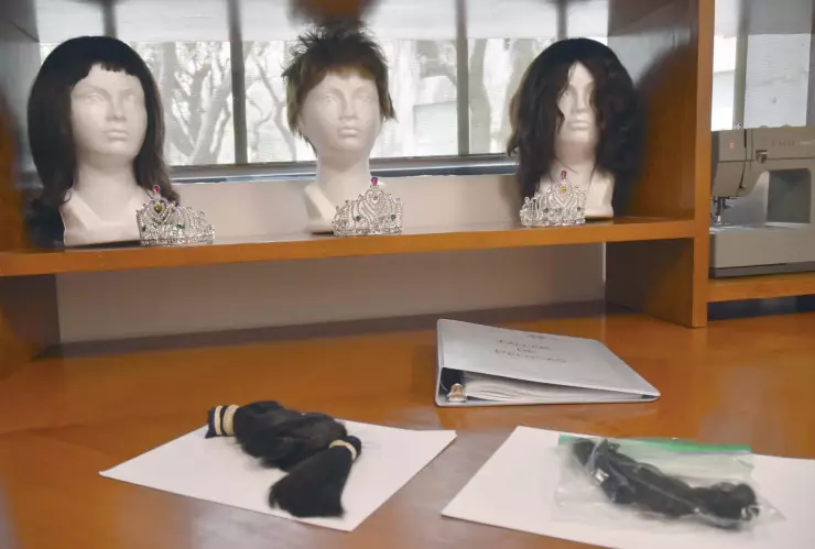 Crean red de pelucas artesanales