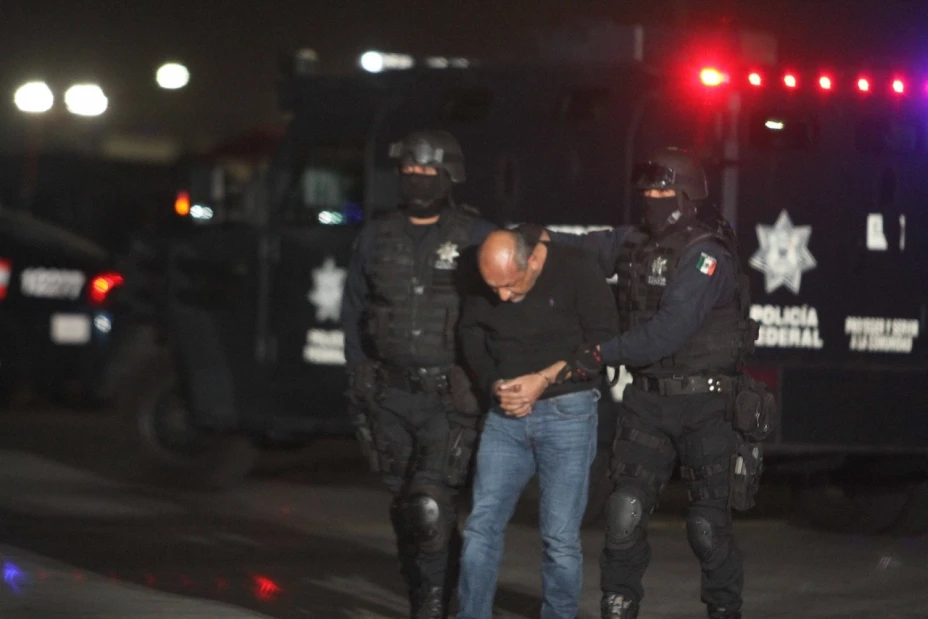 Los elementos señalaron que se mantienen alertas y blindando la zona por el posible fenómeno hormiga que puede ocasionar la captura de la Tuta.