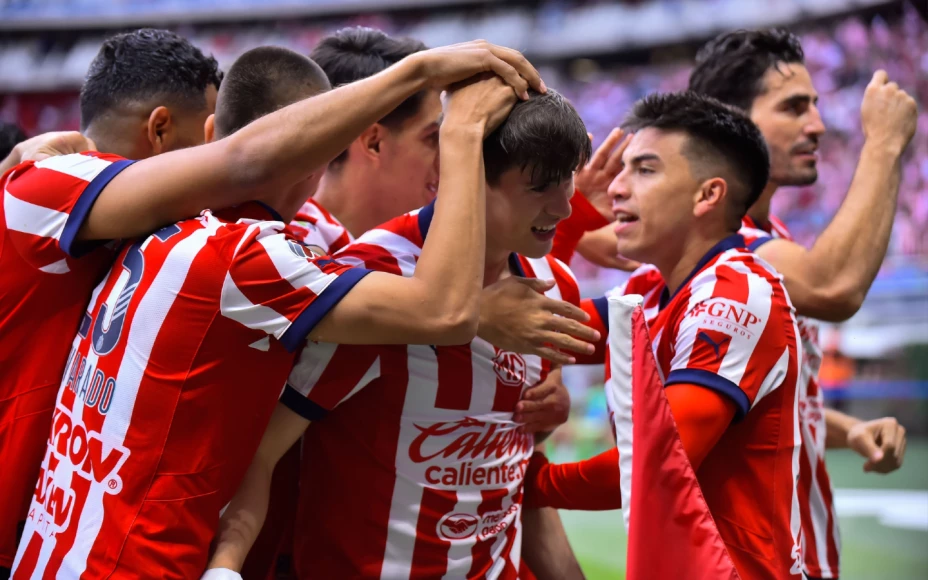 Jugadores de Chivas en el Apertura 2024
