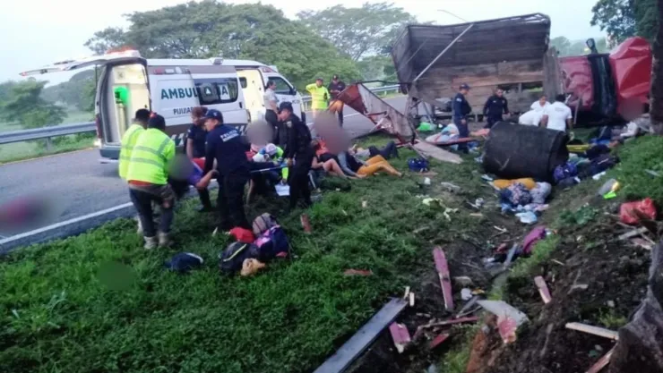 migrantes-volcadura-de-camión-Chiapas-personas-muertas