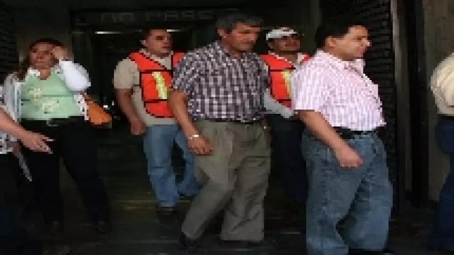 Realizan simulacro de sismo en la PGJDF