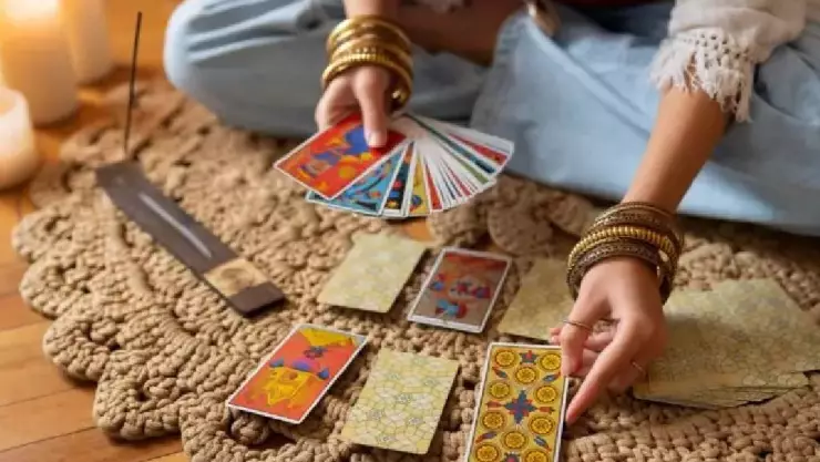 Horóscopos de HOY domingo 25 de enero del 2026 de Nana Calistar: Advertencias sobre fuertes DEUDAS para estos SIGNOS