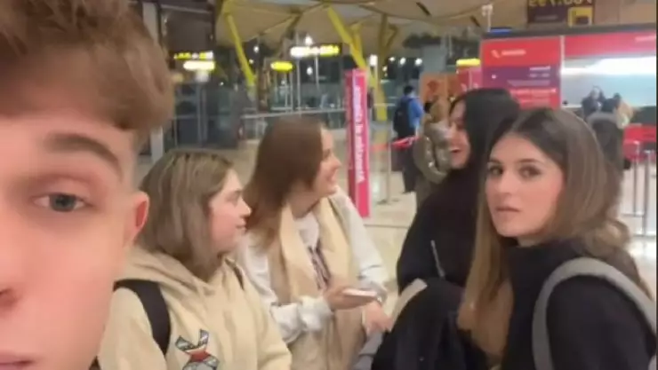 VIDEO_ Exnovios viajan juntos a Roma porque su boleto no es reembolsable