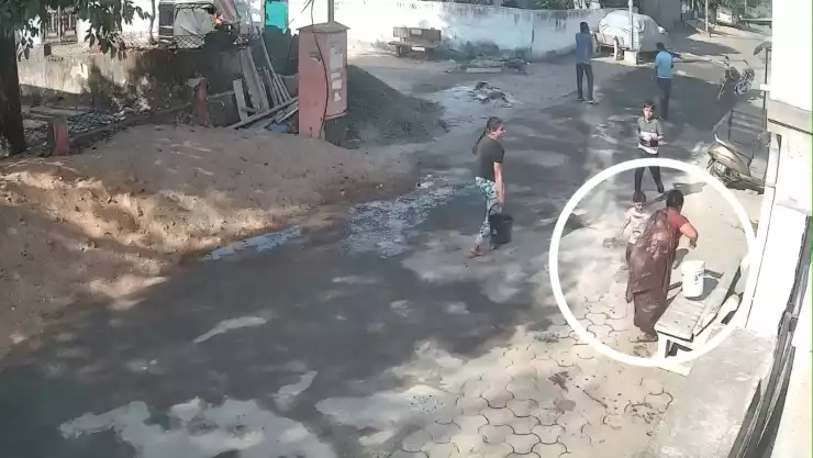 Abuela agua hirviendo.jpeg