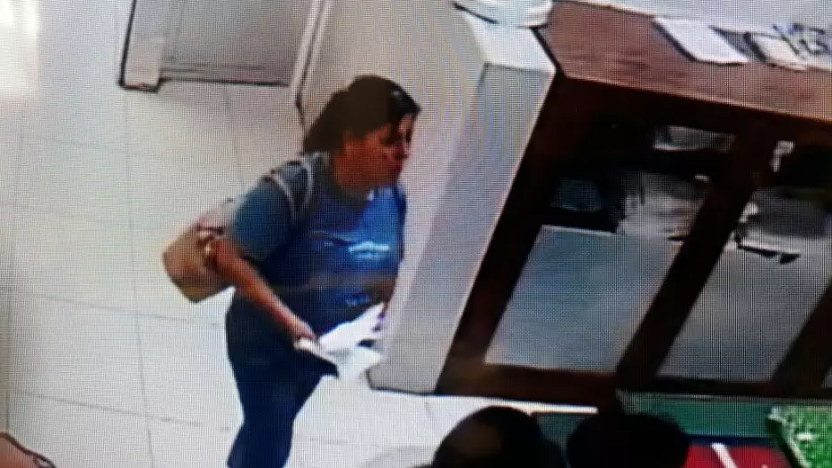 Roban bebé de hospital