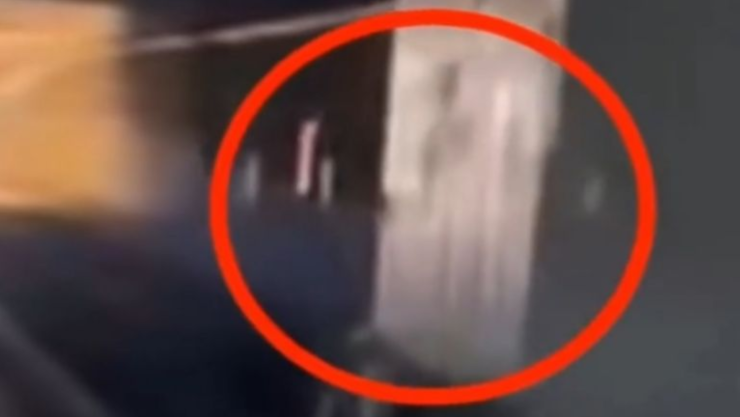Fantasma en Metro de la CDMX.png